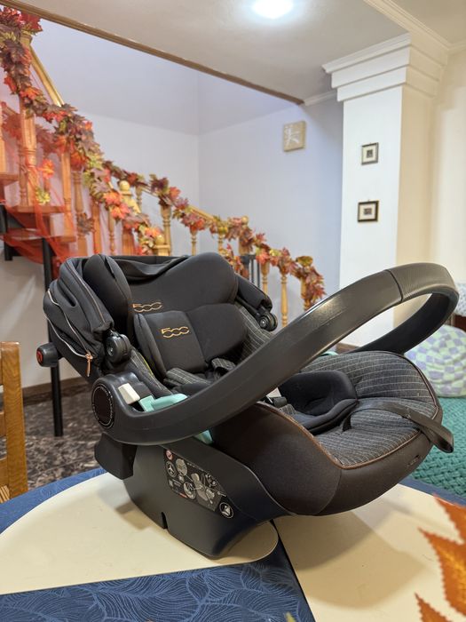 Автокрісло від народження Peg Perego Primo Viaggio Lounge