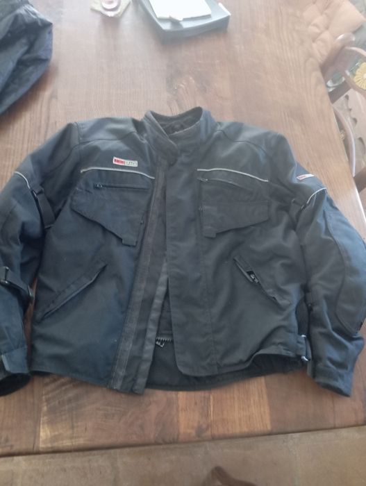 Blusão Mulher  mota preto (impermeável)