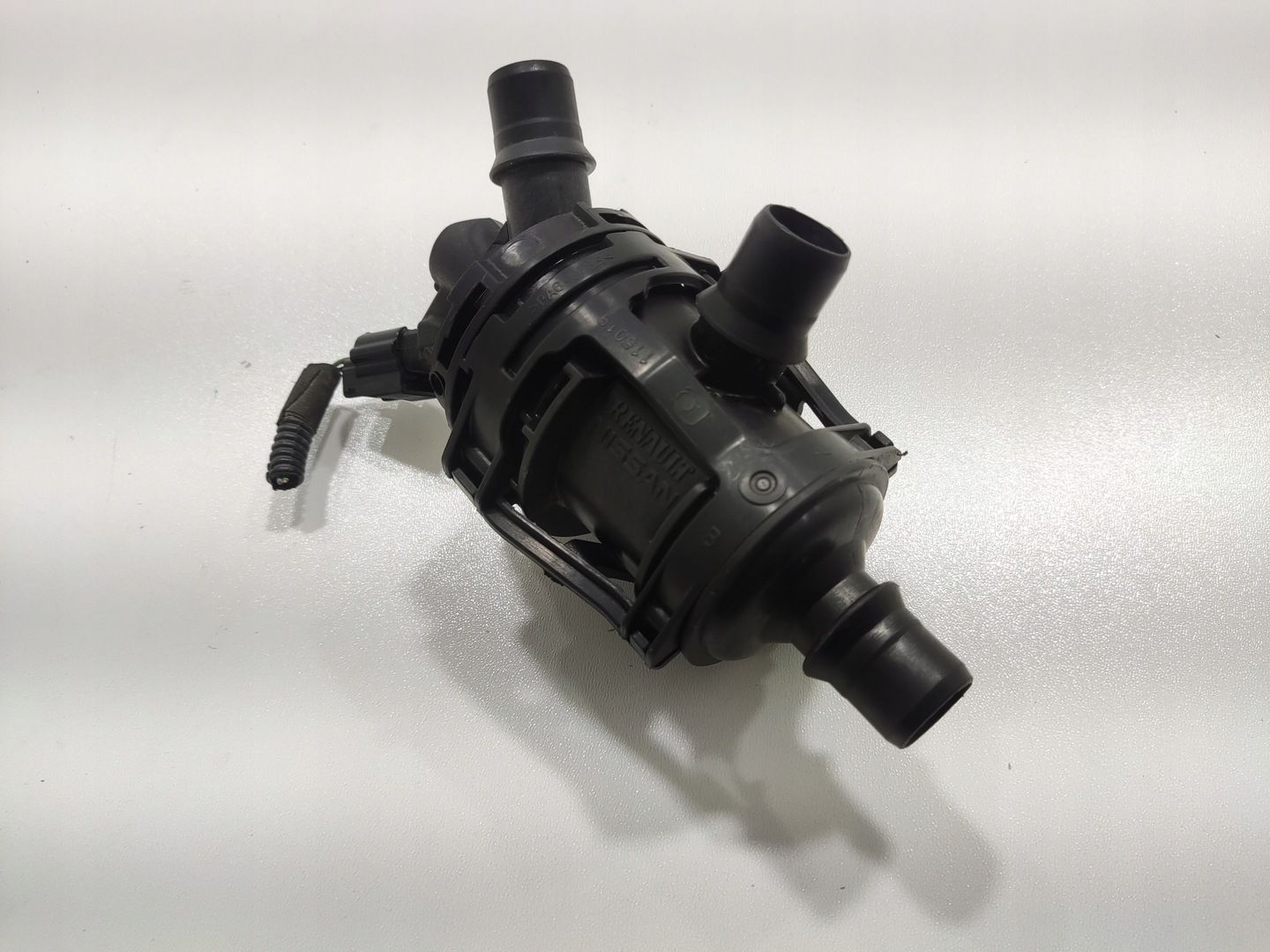 DODATKOWA POMPA WODY RENAULT MEGANE IV 2016-2020 212009132R