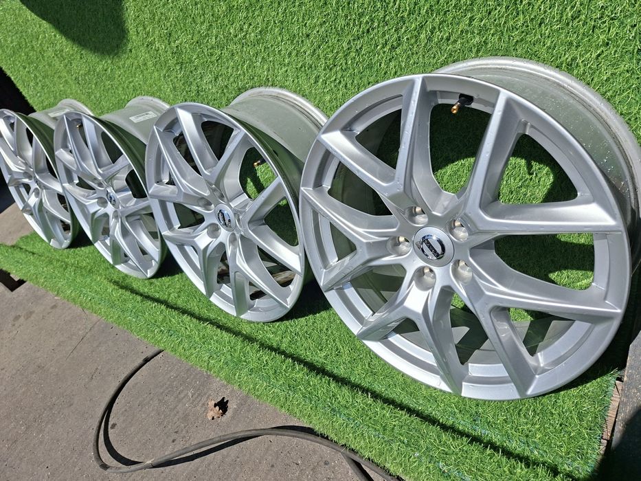 [V2] ALUFELGI 18'' 5x108 OC 63,4 VOLVO XC40,XC60,XC90. Jak Nowe !