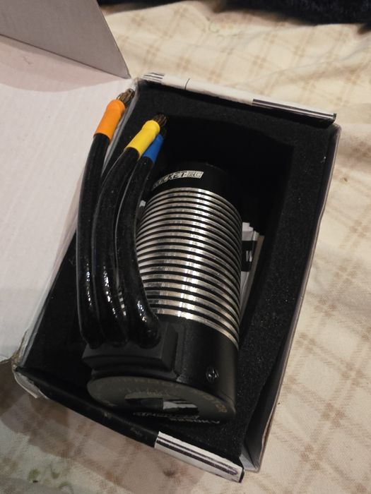 Motor rc a prova de água