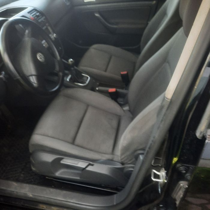 Продам Volkswagen Golf  V 1,9TDI