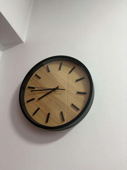 Modny zegar ścienny