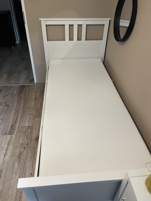 Łożko HEMNES Ikea 90/200 stan bardzo dobry!