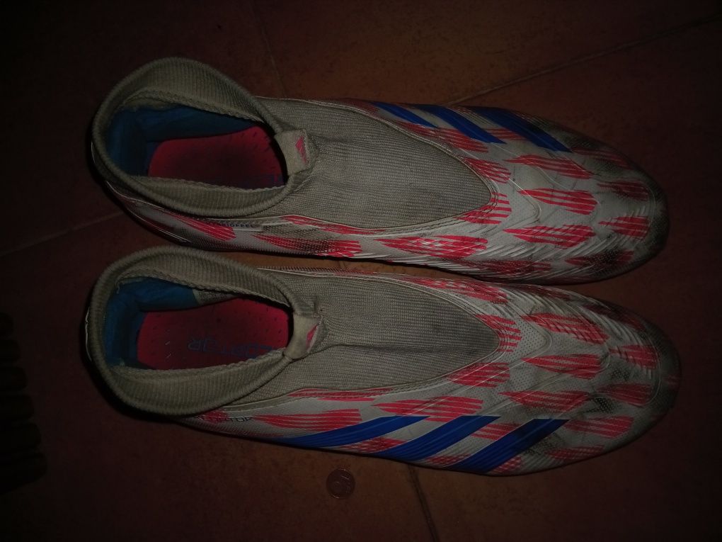 Chuteira da adidas predator