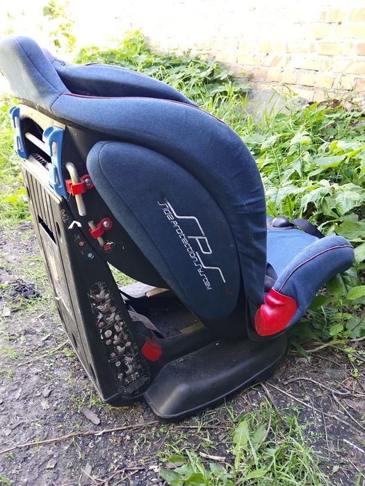 автокресло 0-3 під ремінь