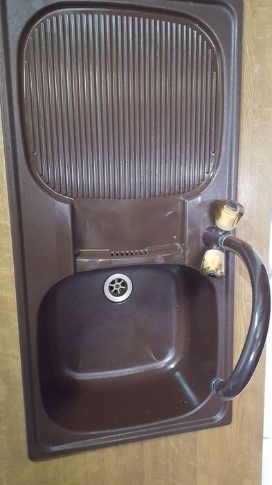 Blaty kuchenne, zlewozmywak.