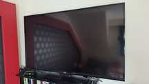 Telewizor LCD SHARP 60"