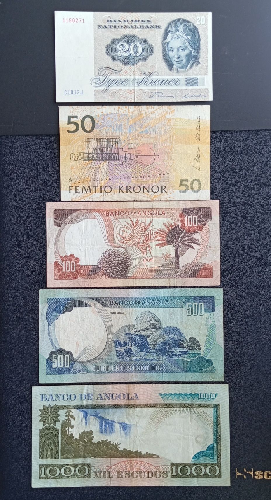 Банкноти Анголи та ін. Банкноты.