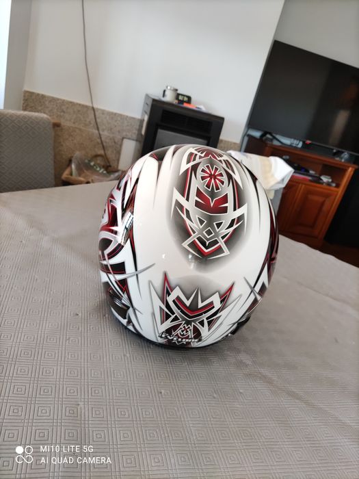 Capacete novo integral HJC