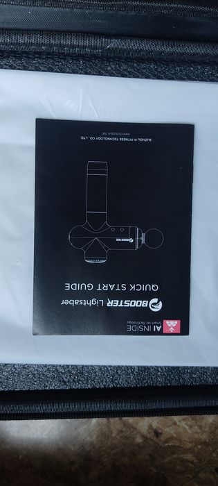 Перкусійний массажер booster lightsaber