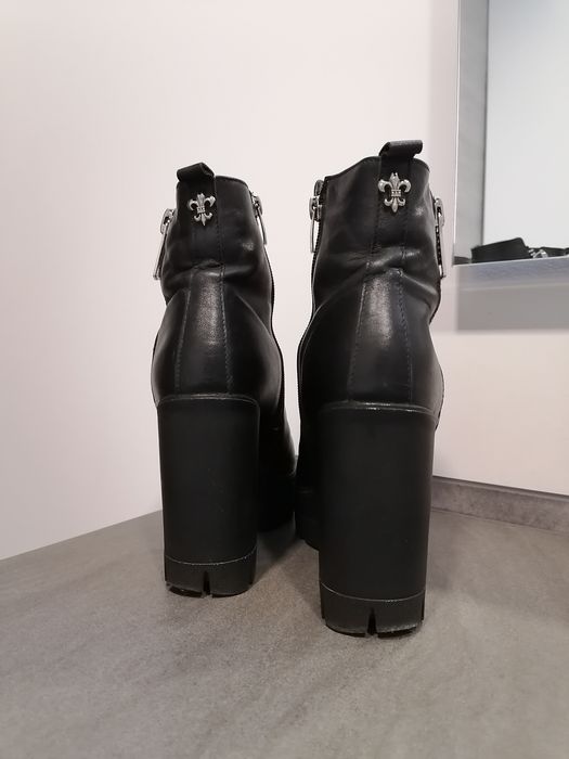 Ботильйони bershka estro vitto rossi 37 черевики чоботи