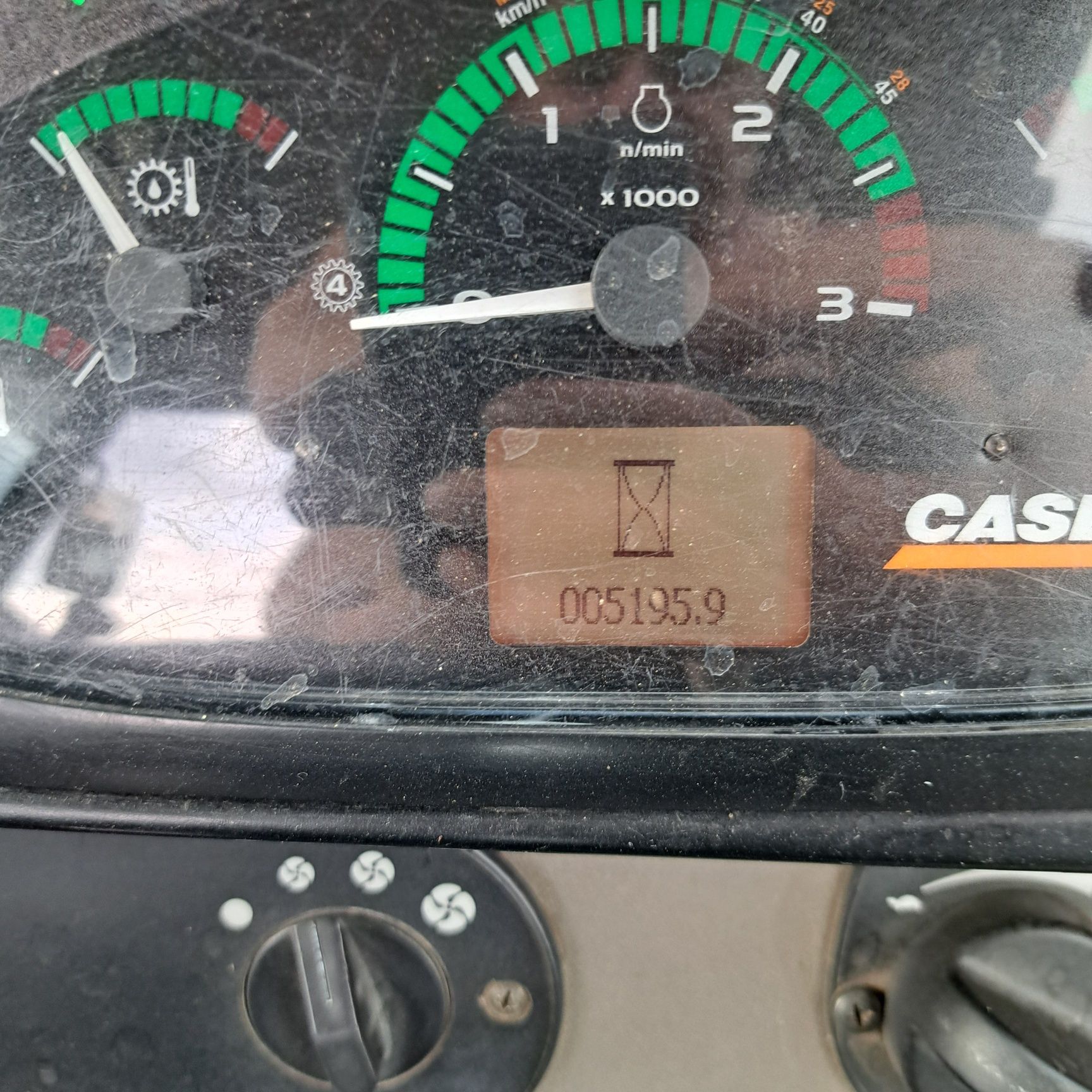 Koparko ładowarka CASE 695ST tylko 5200mth