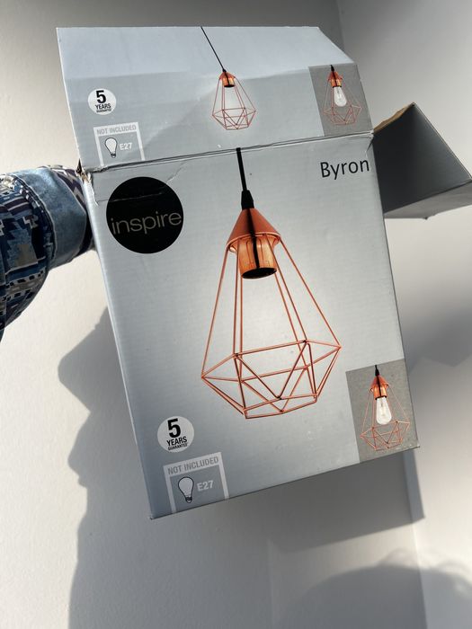 Lâmpada de teto / lamp