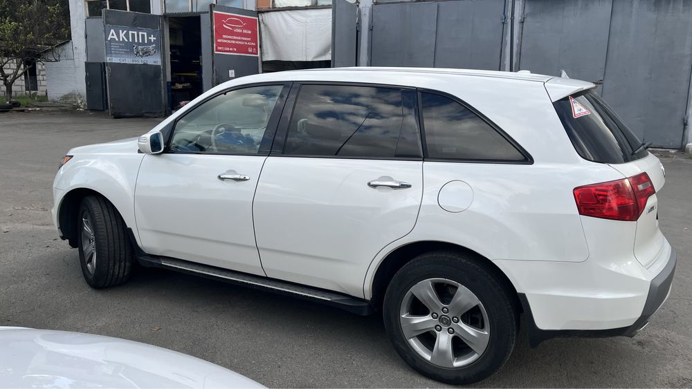 Acura MDX 2008 р 290 000км