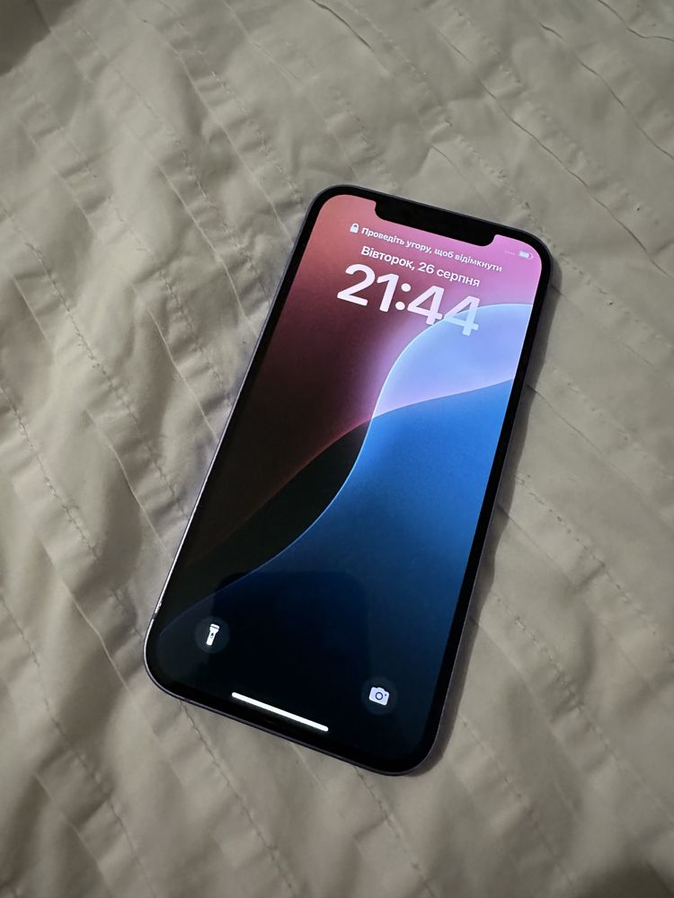 IPhone 12 на 128гб