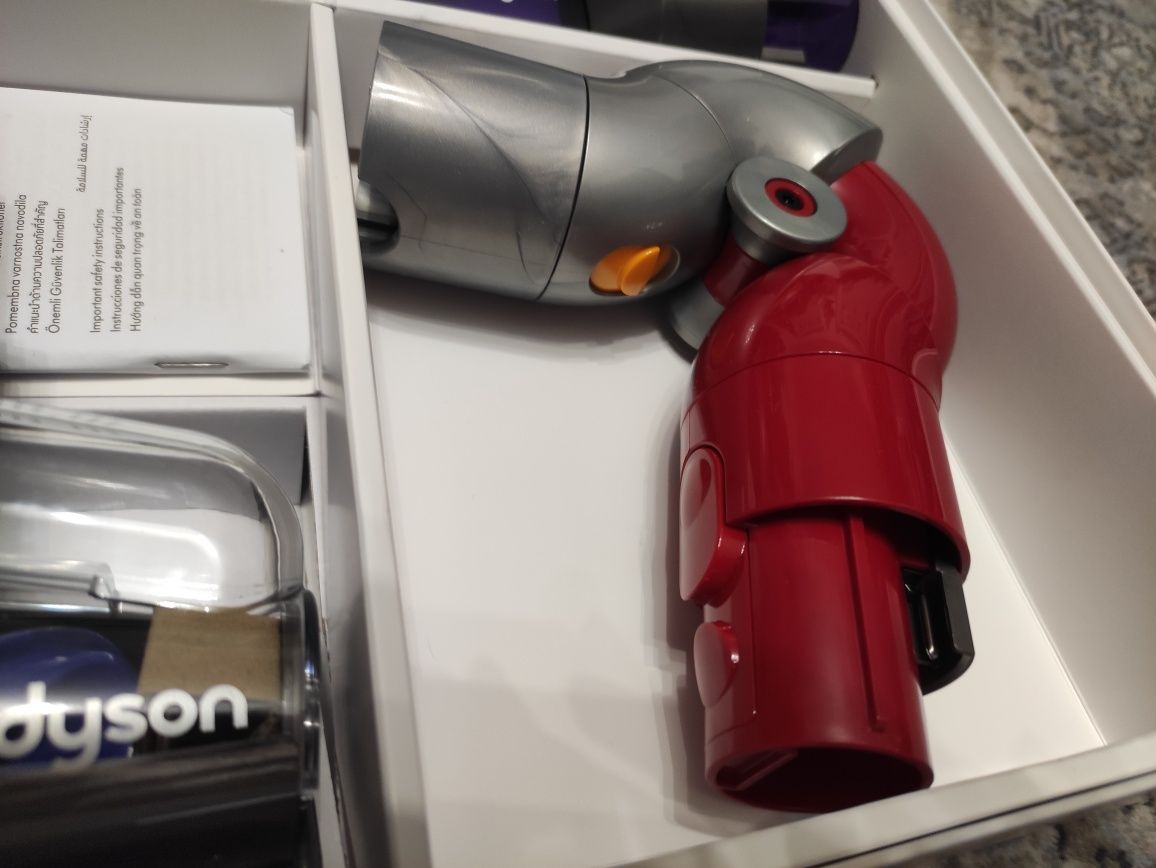 Zestaw końcówek Dyson Advanced Cleaning kit