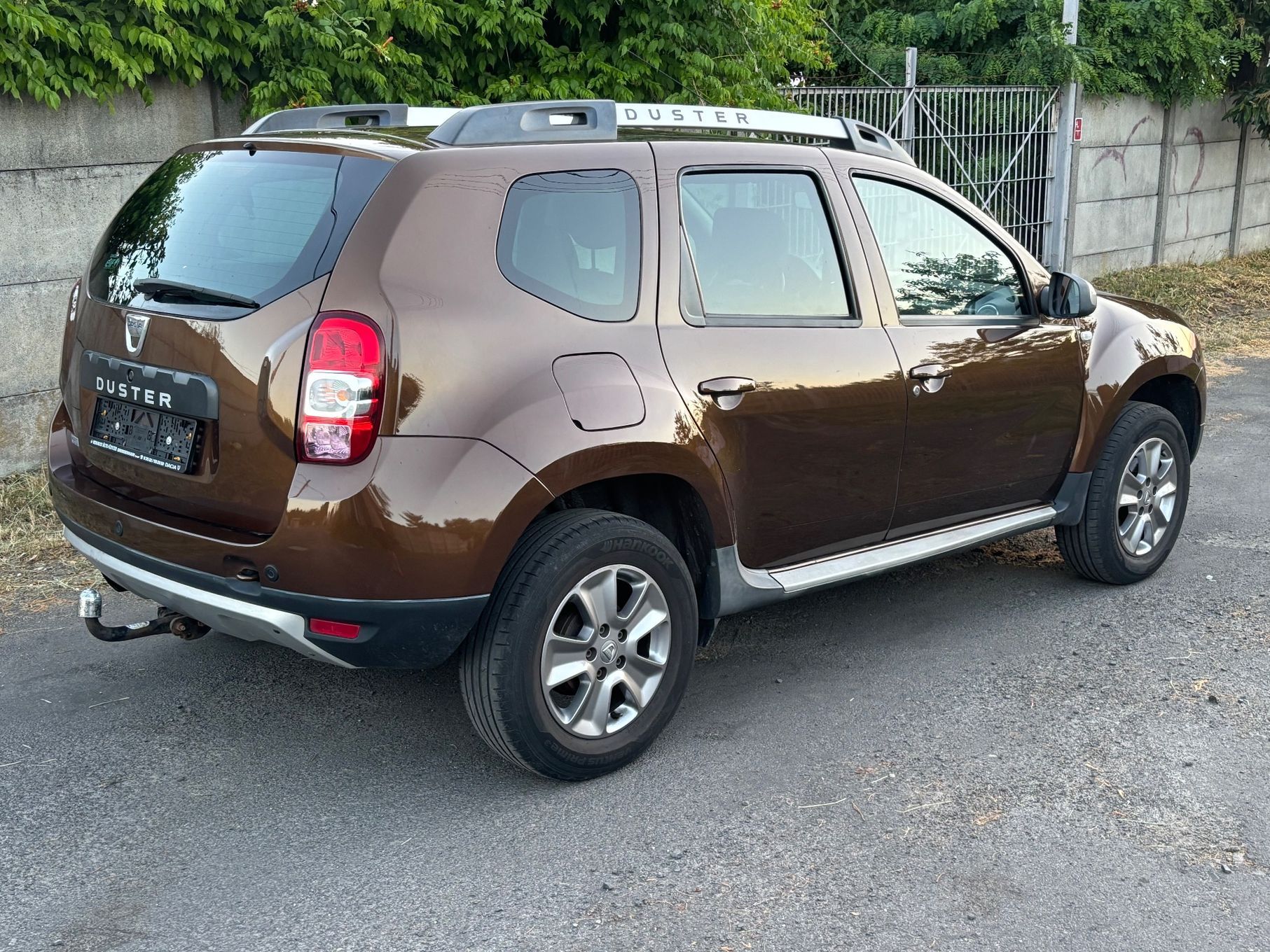 Dacia Duster Stan Bardzo Dobry Uszkodzony zawór