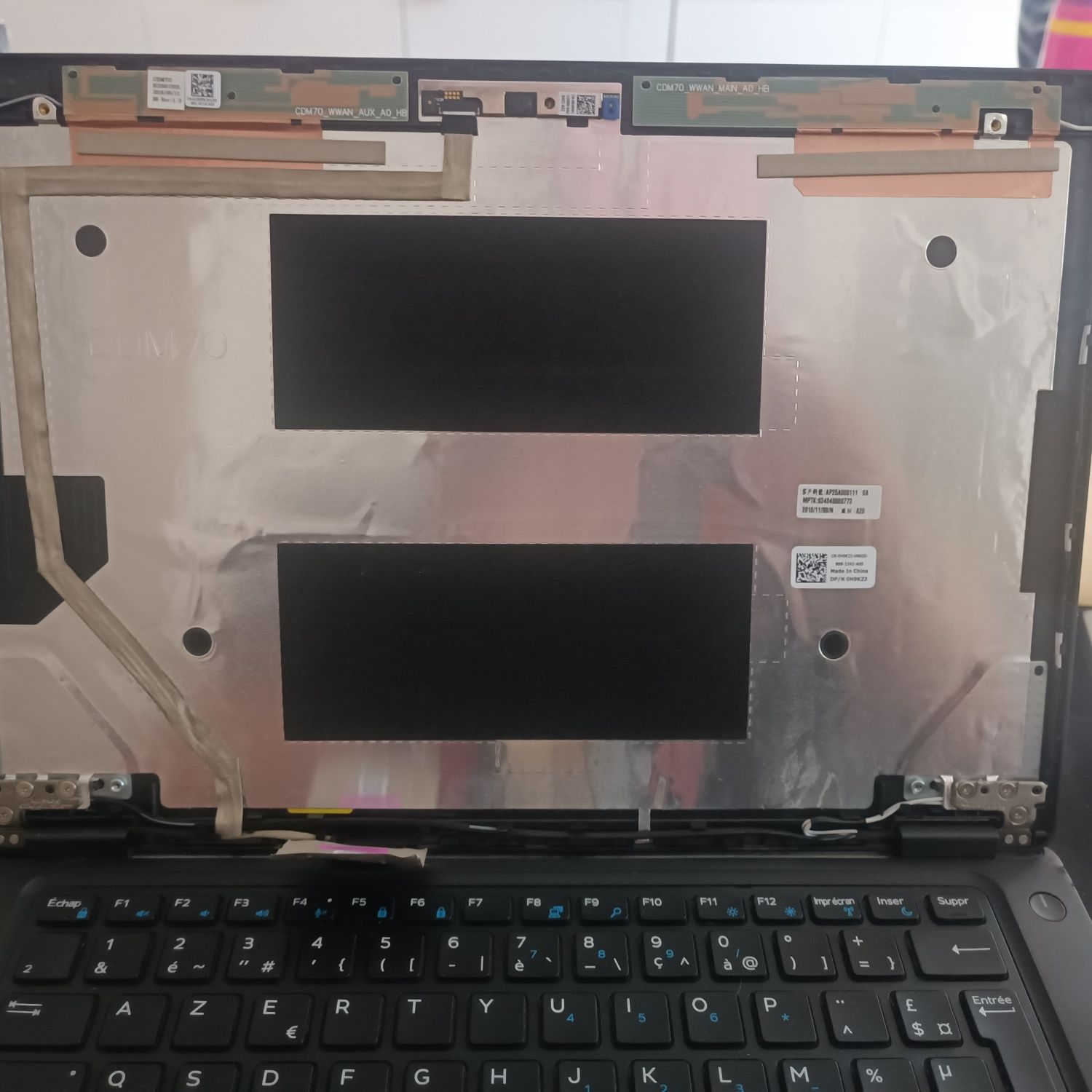 Klapa matrycy do DELL 5490 stan bardzo dobry.