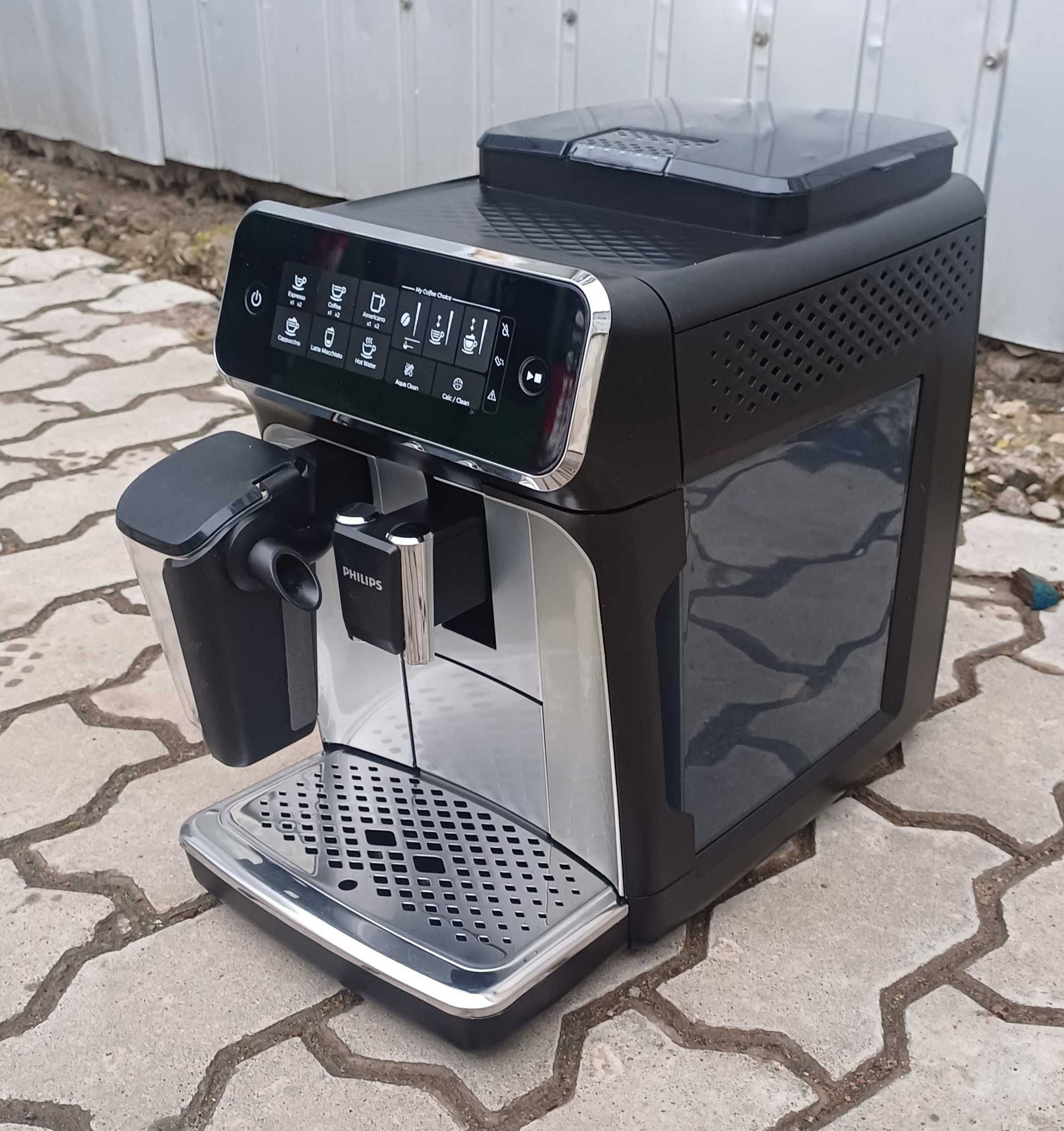 Кавомашина кавоварка Саеко Філіпс Saeco Philips EP3246/90 Series 3200