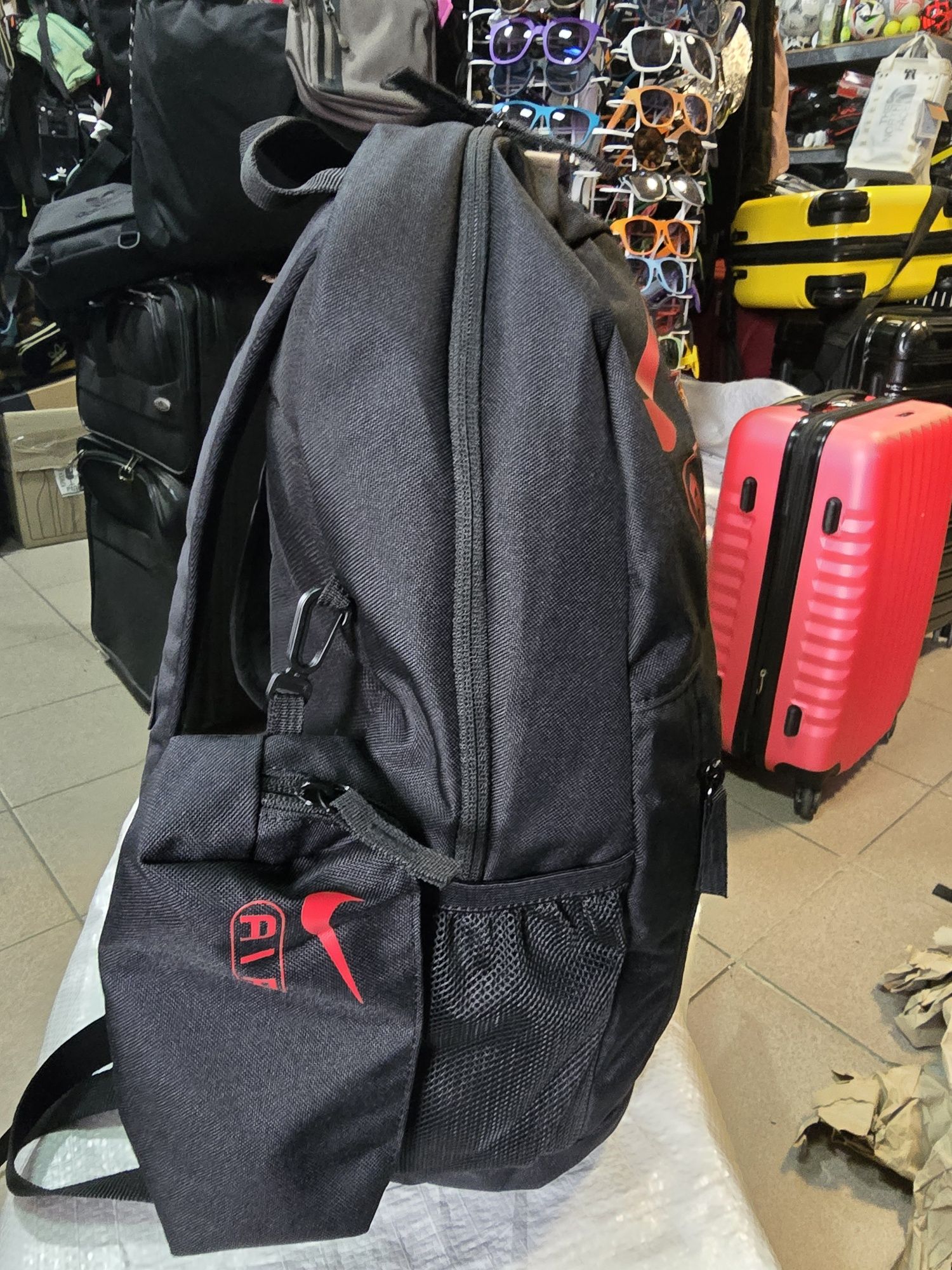Рюкзак спортивний тканинний Nike HRITG CRSSBDY-AIR WAVEY FN0961-010 Чо