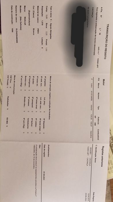 Lancha cabinada (primeiro registo 2015).