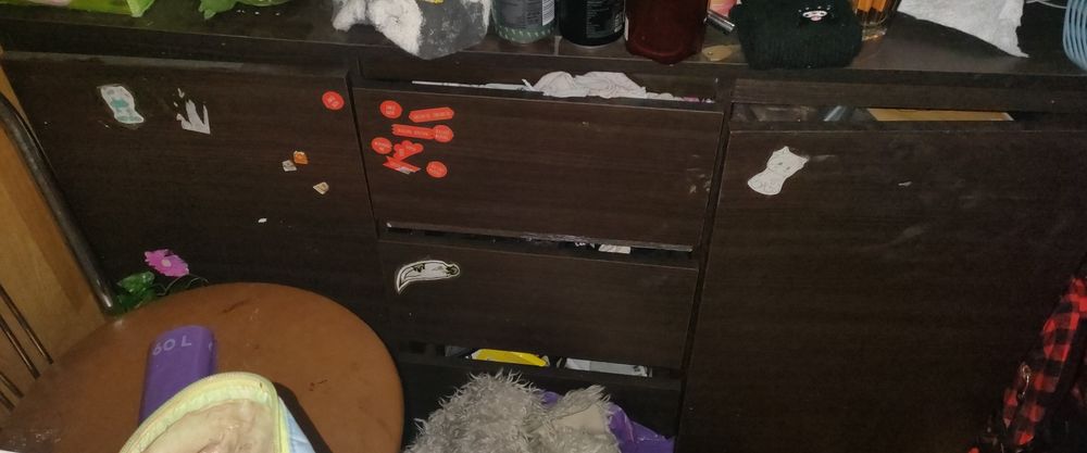 Sprzedam komodę brązowa