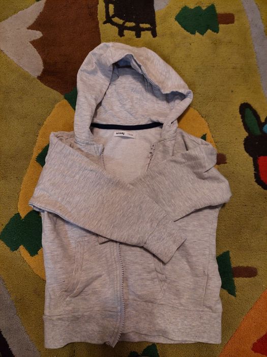 Bluza rozpinana z kapturem Sinsay 110cm