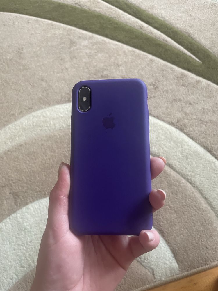 Продам Iphone XS 64 Gb