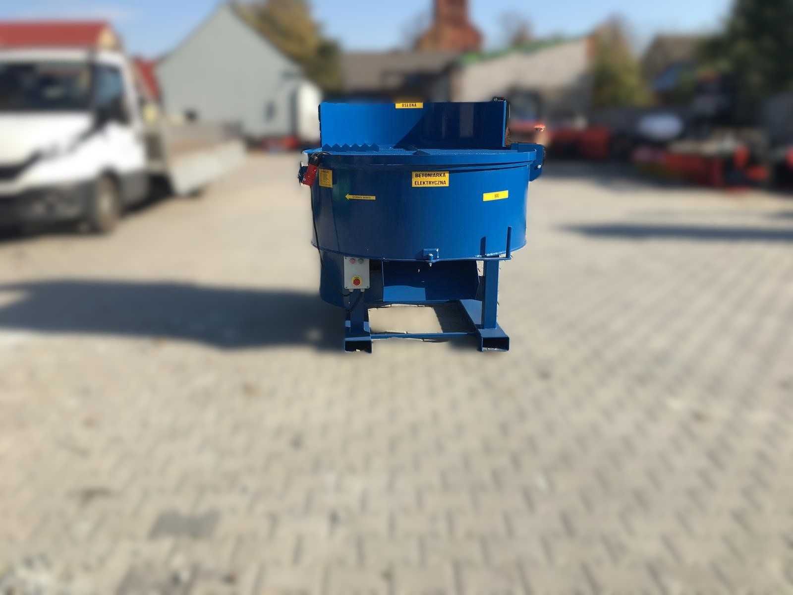 Mieszalnik betoniarka hydrauliczna okrągła 800L zgarniacz