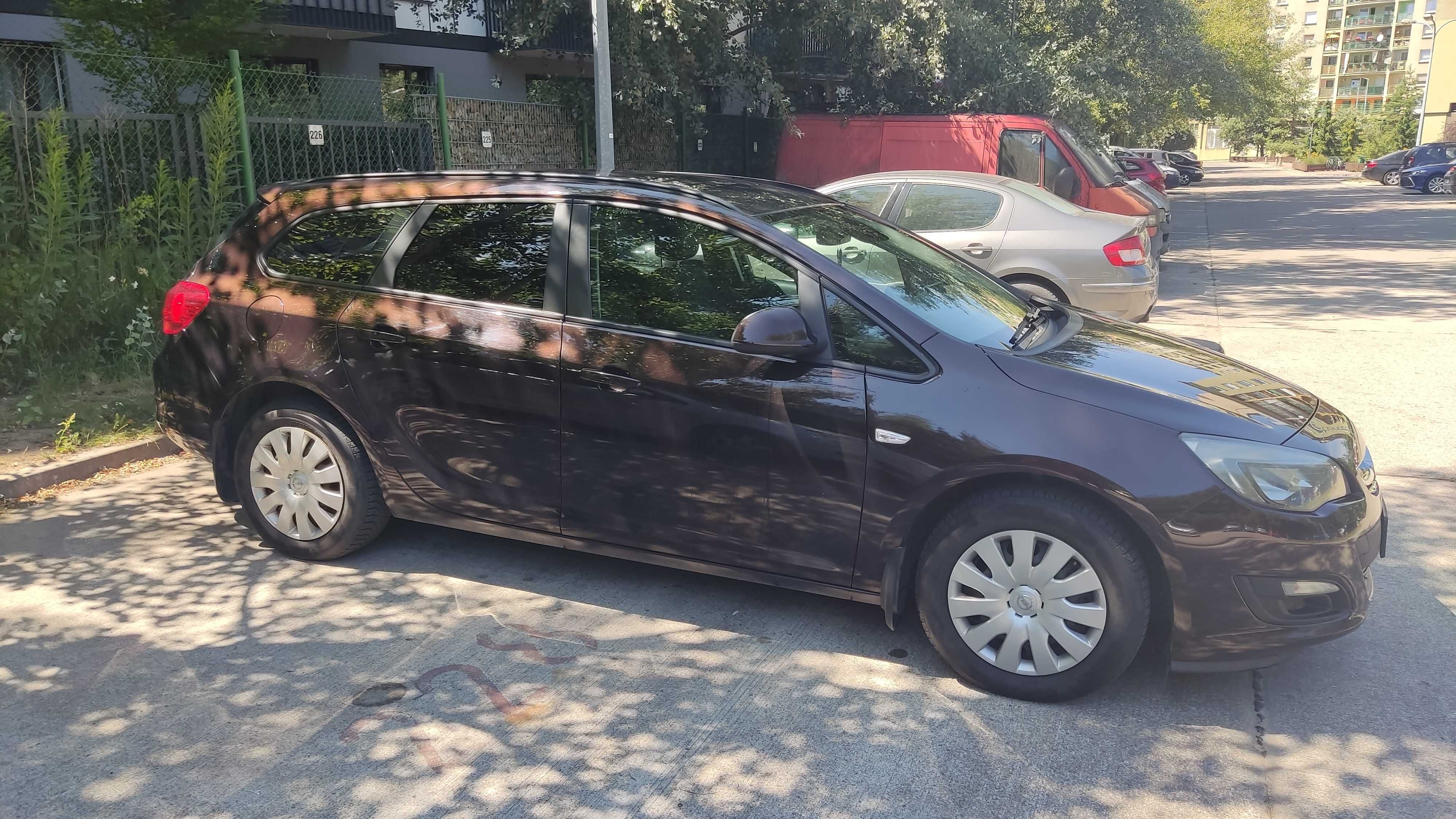 Opel Astra IV 1.4 T Sport