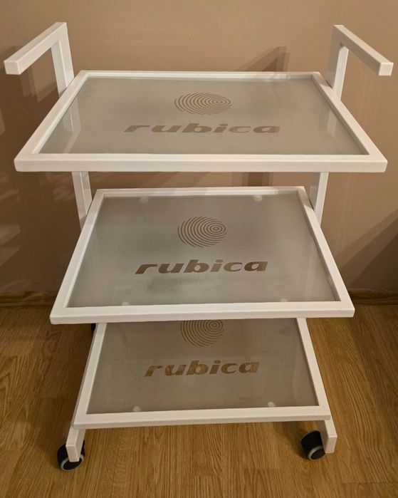 Profesjonalny stolik medyczny-kosmetyczny na kółkach