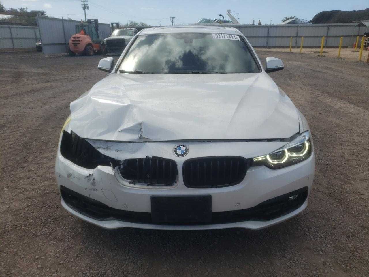 2018 BMW 330 i 2018