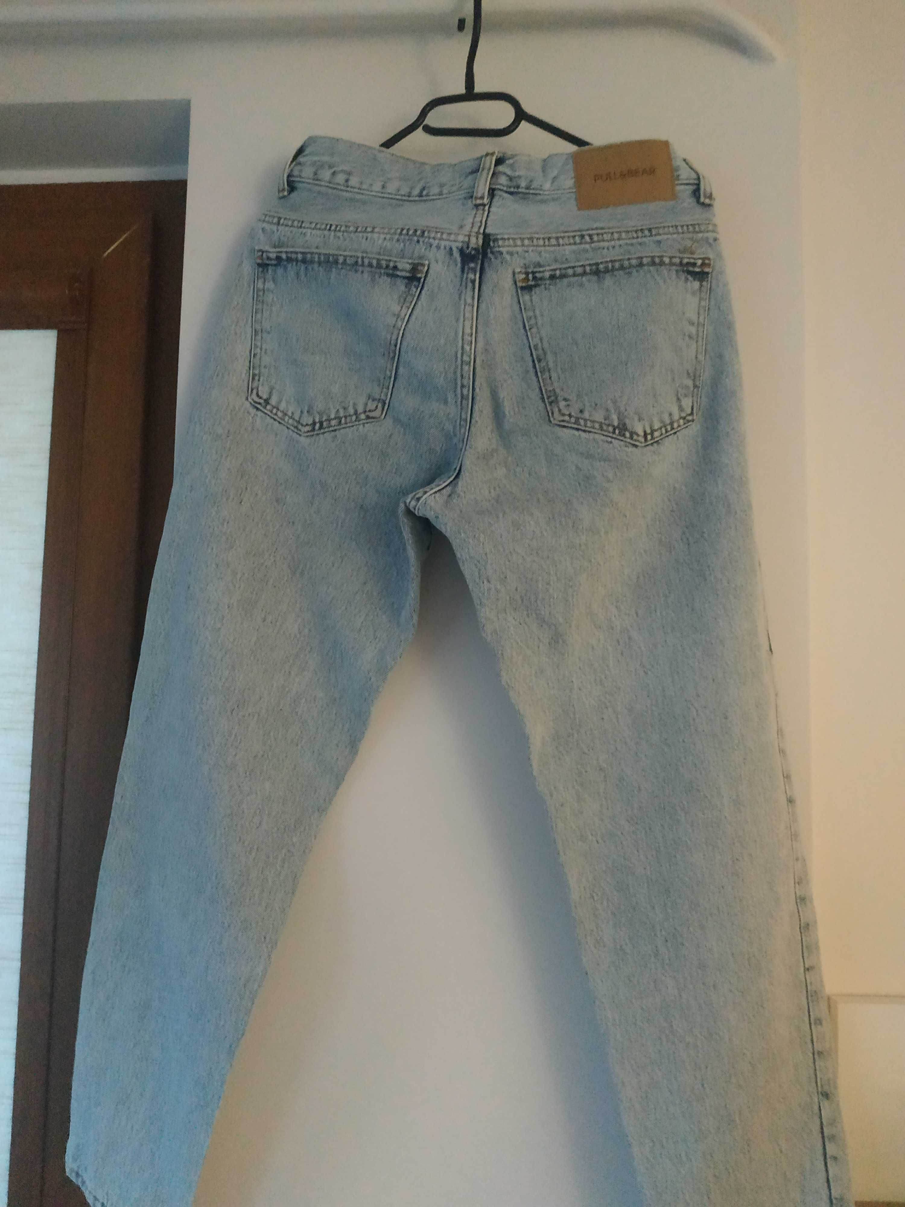 Spodnie jeansowe pull&bear