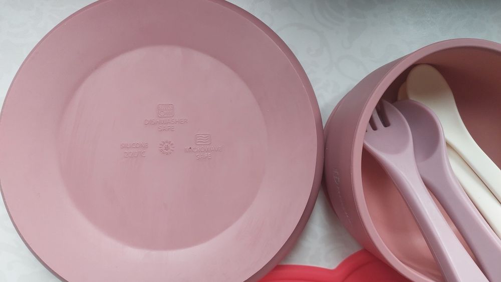 Zestaw talerzy silikonowych