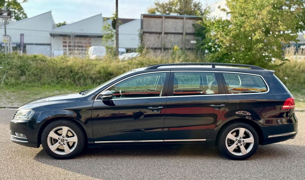 Volkswagen Passat Volkswagen Passat B7 BlueMotion, 2.0 TDI DSG, 2011 — idealne połączeni