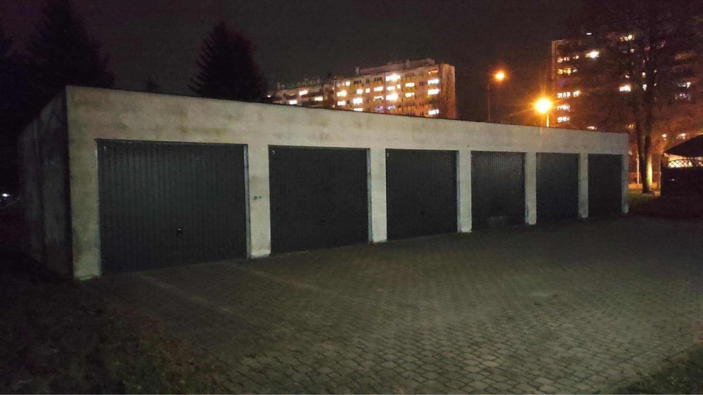 Wynajmę garaż os. Akademickie