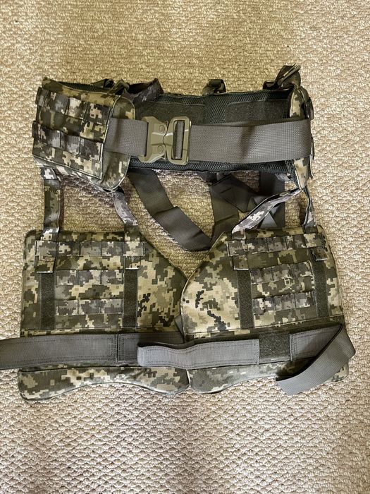 Продам комплект жилету посиленого захисту П