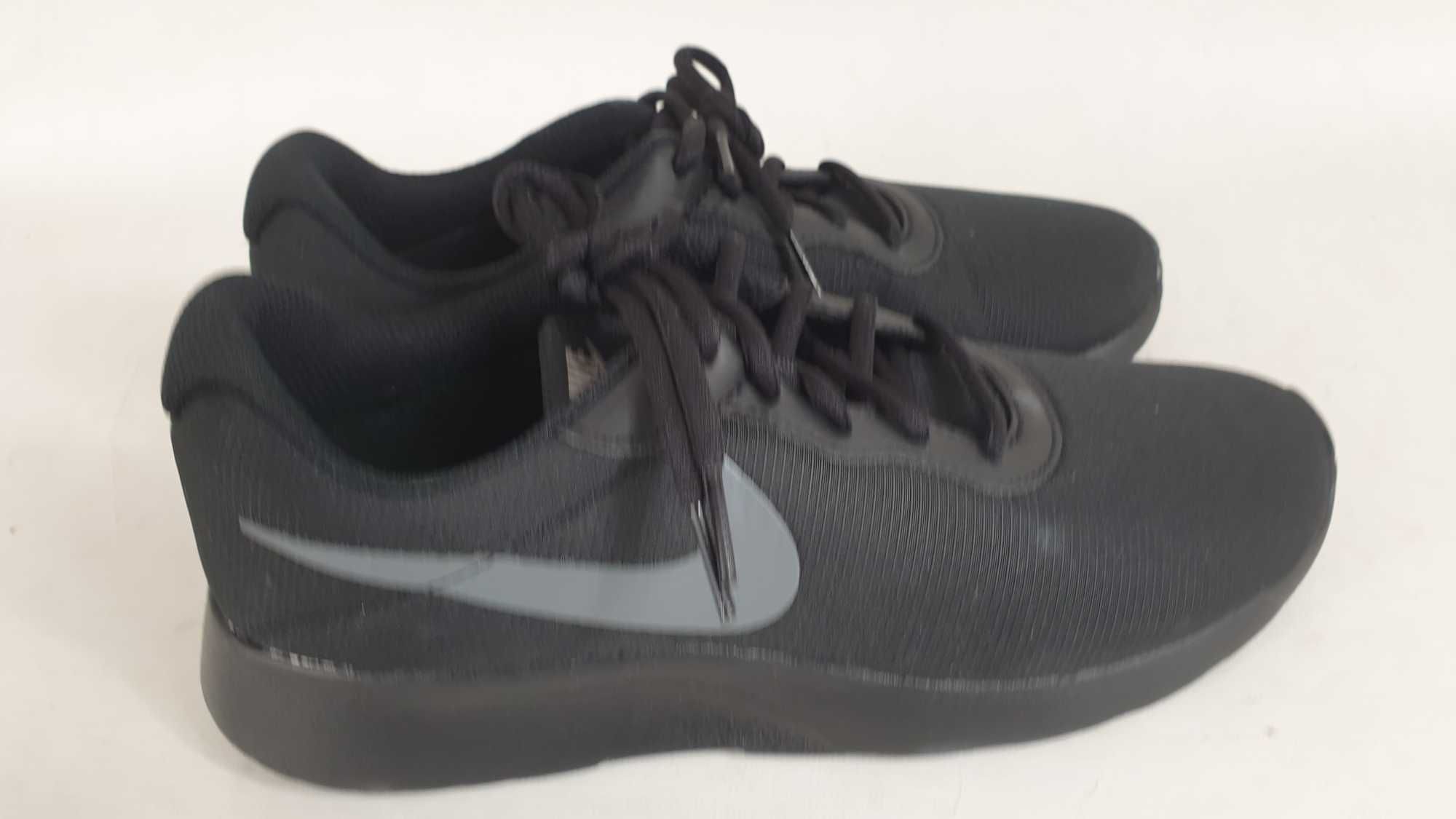 Nike buty  sportowe Nike Tanjun Refine rozmiar 39