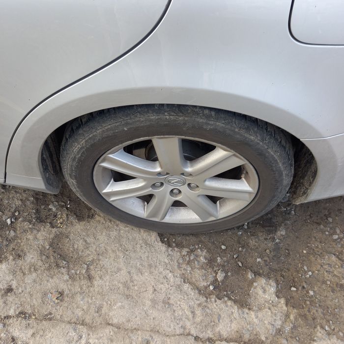 Диски з шинами, літо