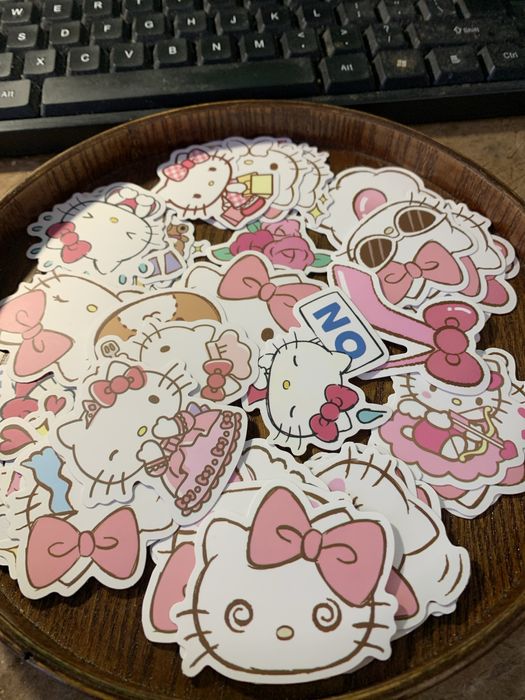 Zestaw najlejek Hello Kitty 50 sztuk