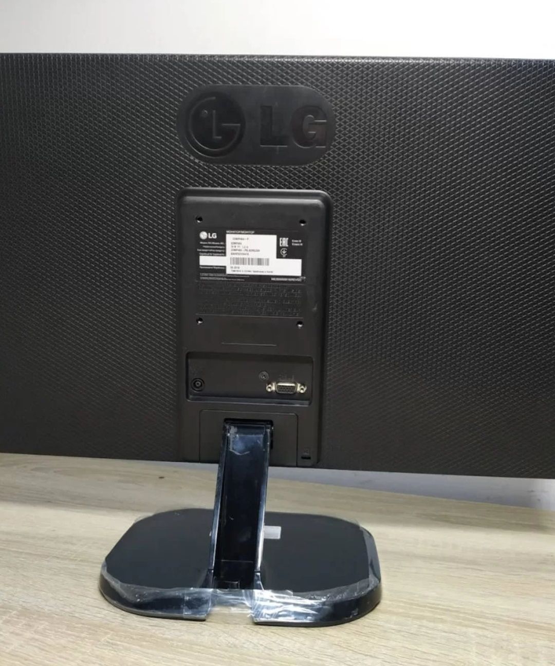 Монітор Lg 22mp55