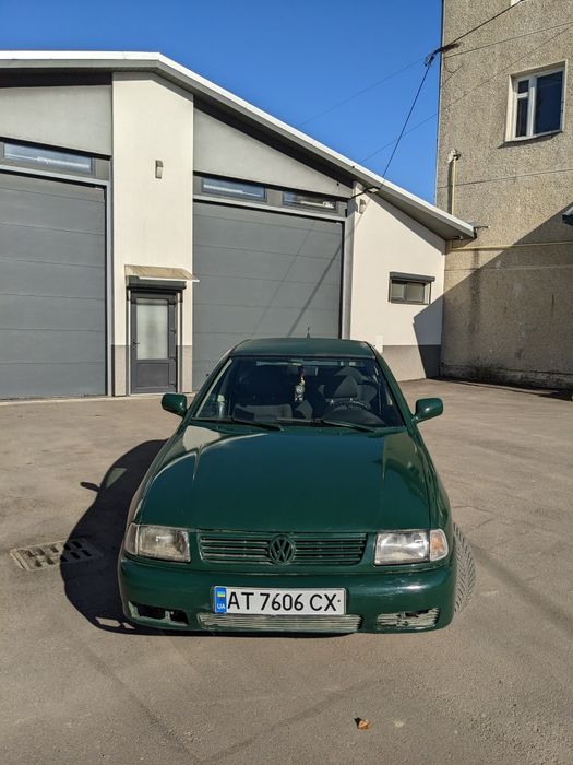 Продам volkswagen polo 1.6