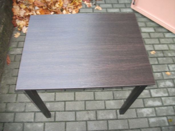 stół ciemnobrązowy 80/60cm 8 szt