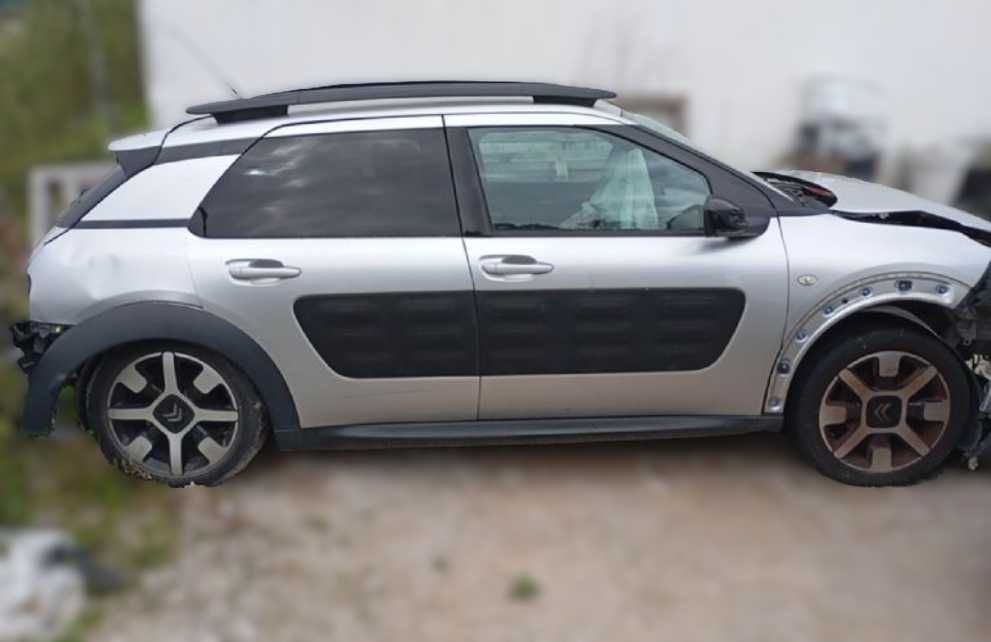 Citroen C4 Catctus 1.6 HDI 2015 Para Peças REF Motor -9HP REF Cx -MCD