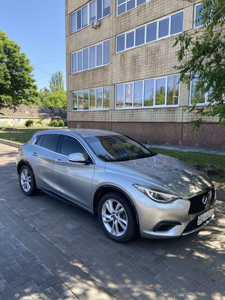 Infiniti qx30 2017