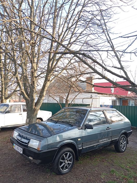 Продам ваз 2108 в хорошем состоянии газ бензин 5 ступка сел и поехал