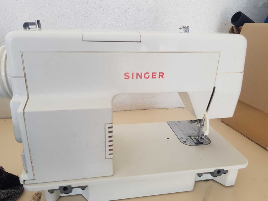 Maquina de custura Singer