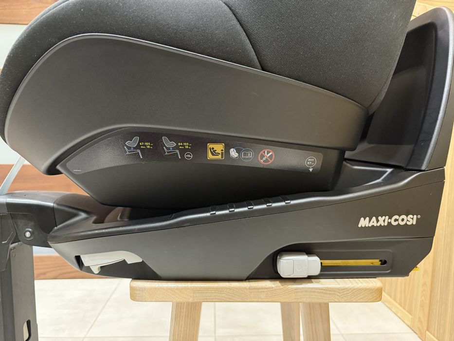 Автокрісло Maxi-Cosi Pearl Smart + база Maxi-Cosi Family Fix2