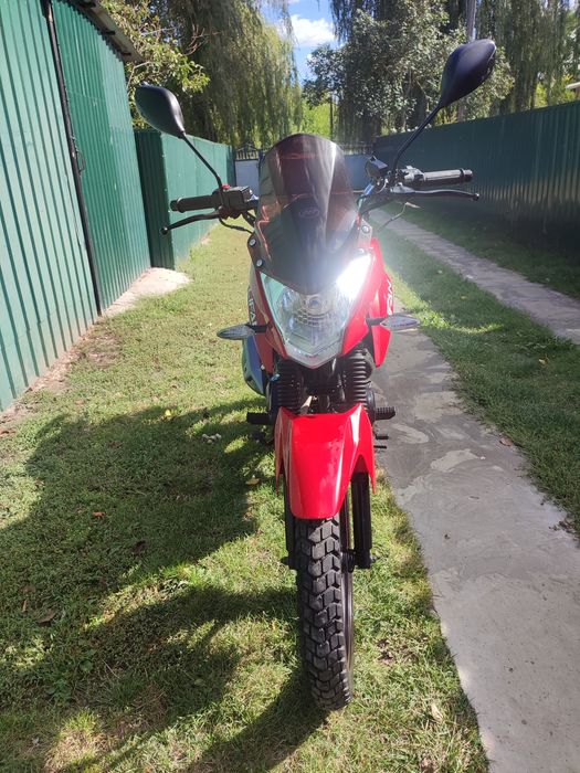 Мотоцикл Lifan cityr 200